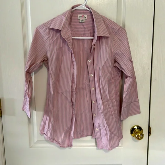 J.Crew womens button down dress shirt - size small J.Crew womens button down dress shirt - size small